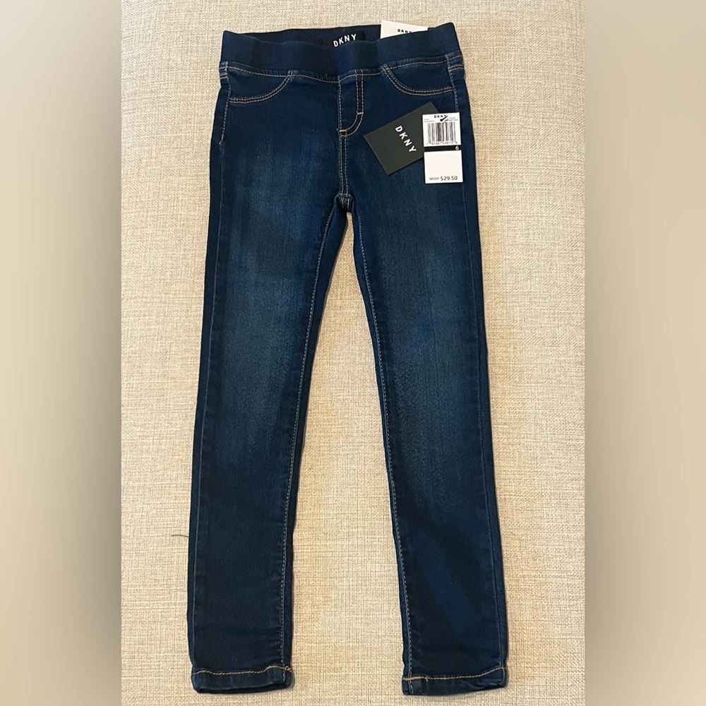 DKNY Girls Size 6 Jeans